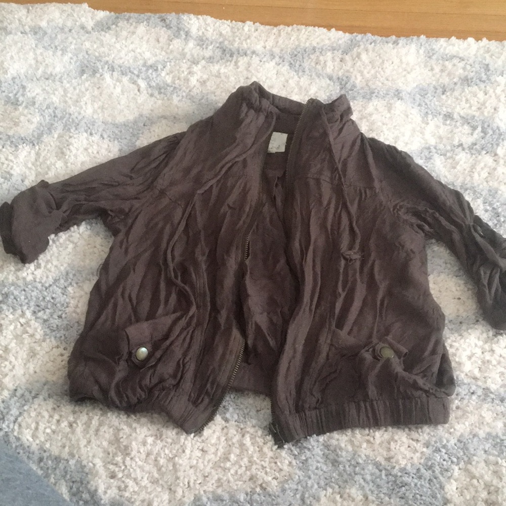 ¾ sleeve jacket